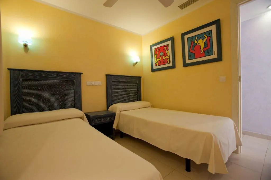 APARTMENT STANDARD Room, Royal Son Bou Family Club, Menorca