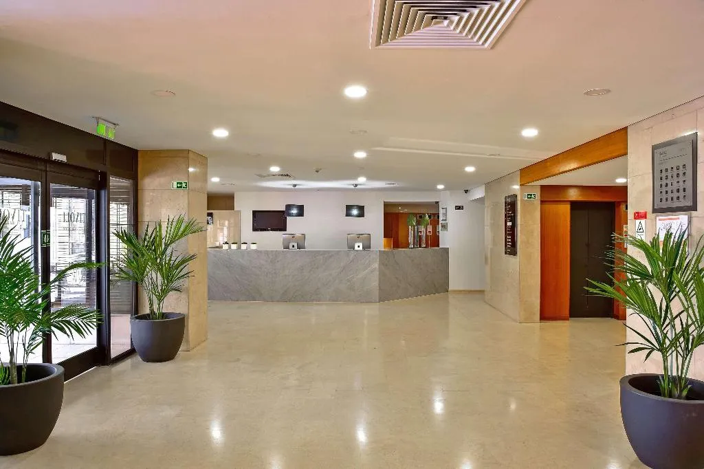 Lobby, Tivoli Coimbra Hotel, Porto
