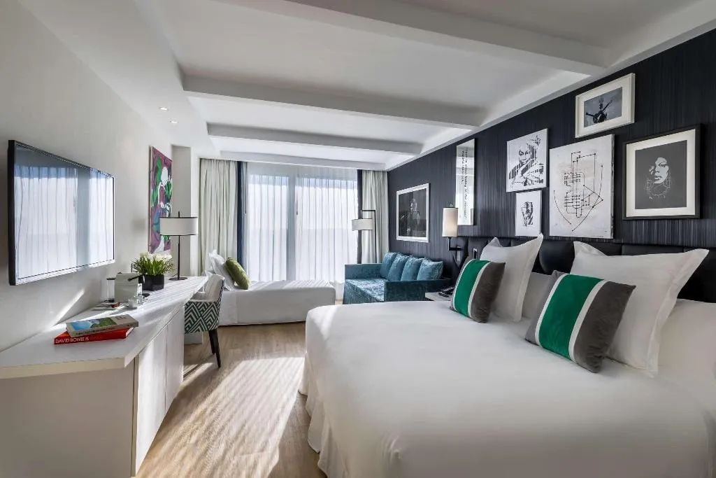 TRIPLE PREMIUM Room, Barcelo Imagine, Madrid