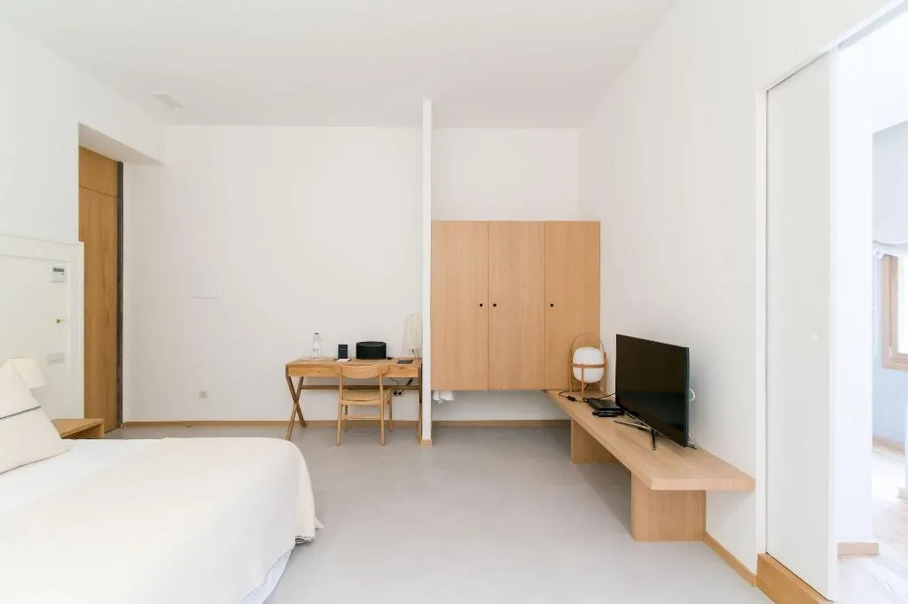 Room, Margot House, Barcelona