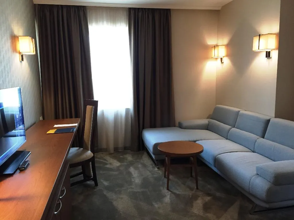 SUITE STANDARD Room, Golden Tulip Varna Hotel, Varna