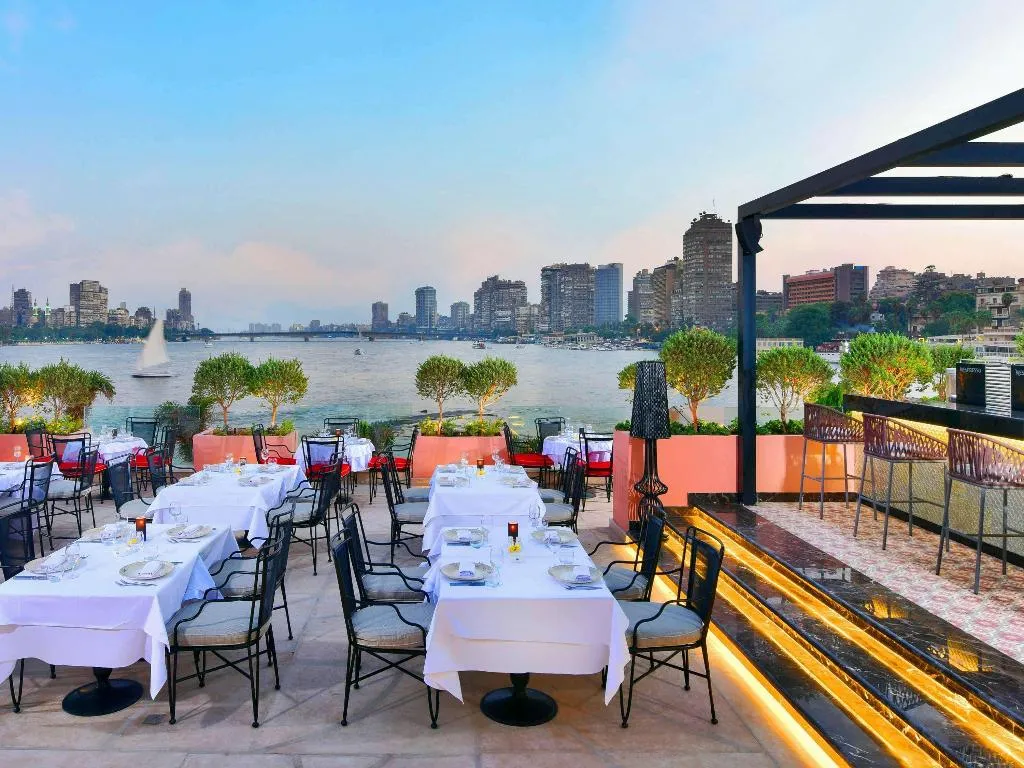 Bar, Sofitel Cairo Nile El Gezirah, Cairo