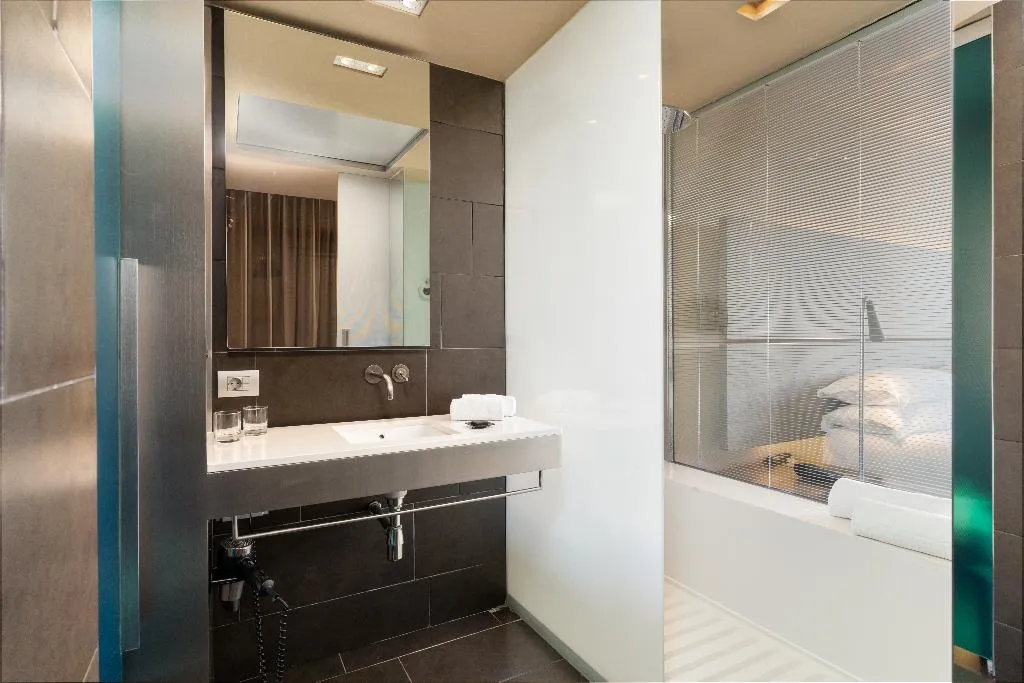 SINGLE STANDARD Room, B-Hotel, Barcelona
