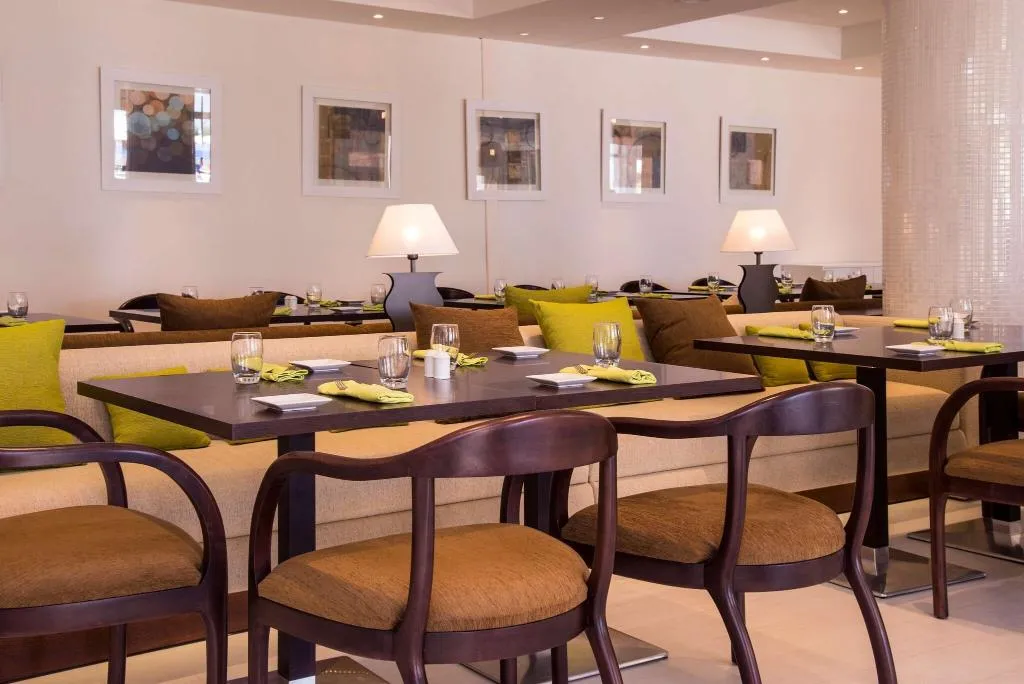 Restaurant, Radisson Blu Resort & Thalasso Hammamet, Tunisia