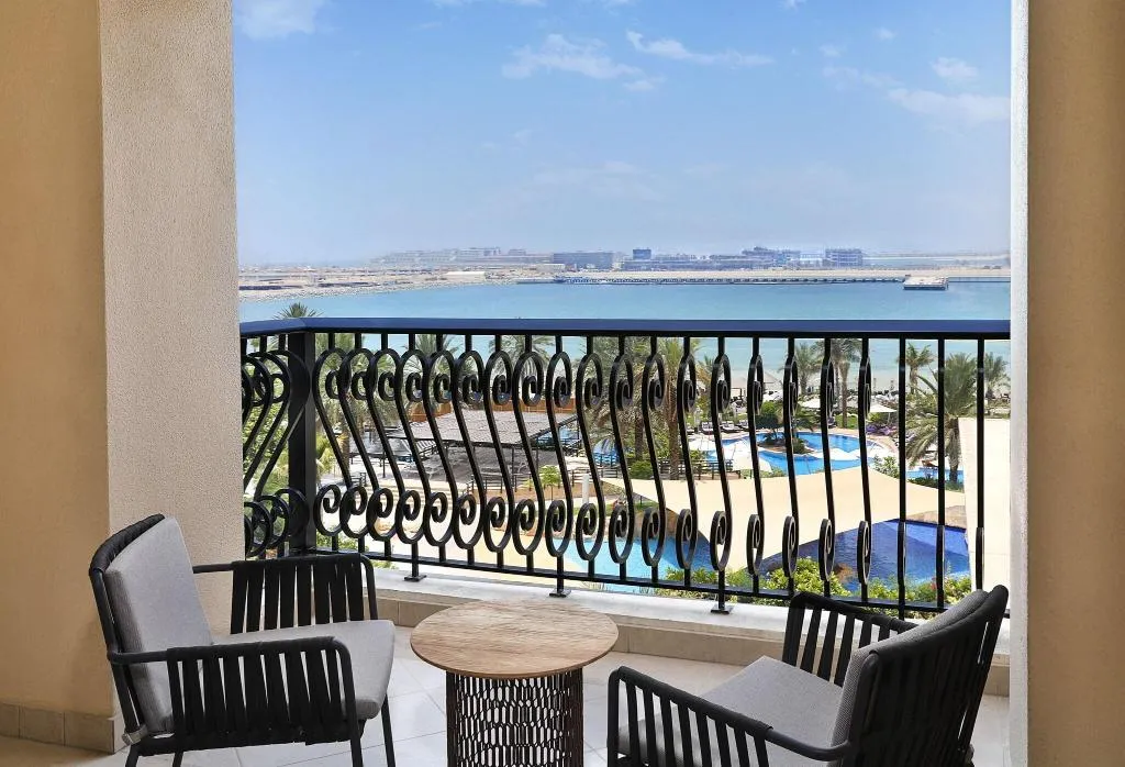 Room, Westin Mina Seyahi Beach Resort & Marina, Dubai