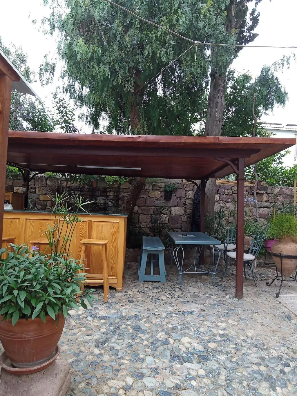 Bar, Cunda Zehra Teyzenin Evi, Izmir