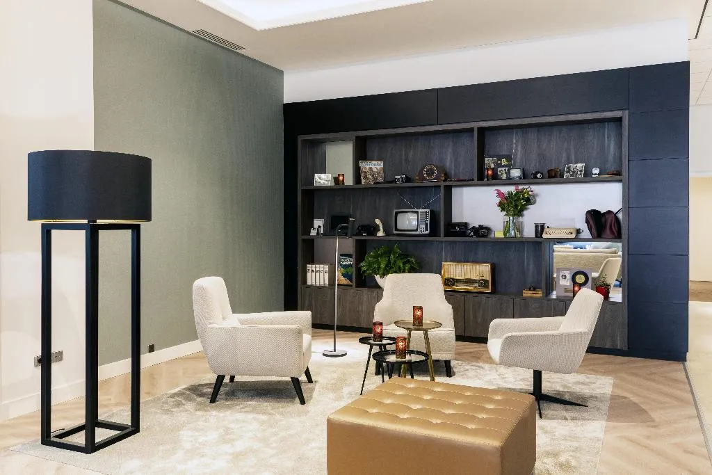 Lobby, NH Bussum Jan Tabak, Amsterdam