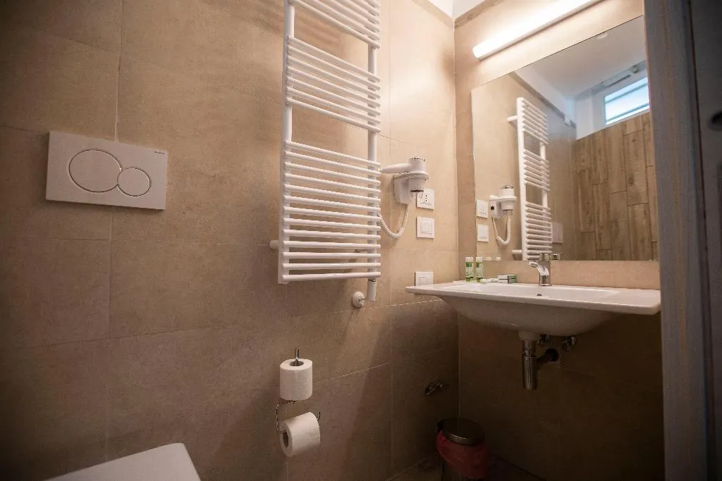 JUNIOR SUITE STANDARD Room, Vesuvio Inn Bed & Wine Experience, Naples