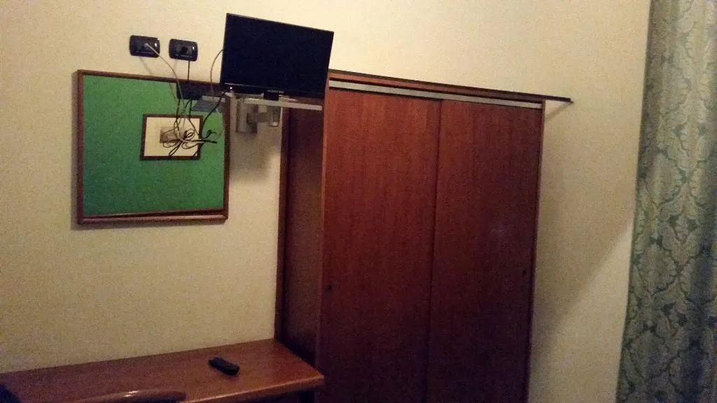 Room, Hotel Eliseo Tourist Napoli, Naples