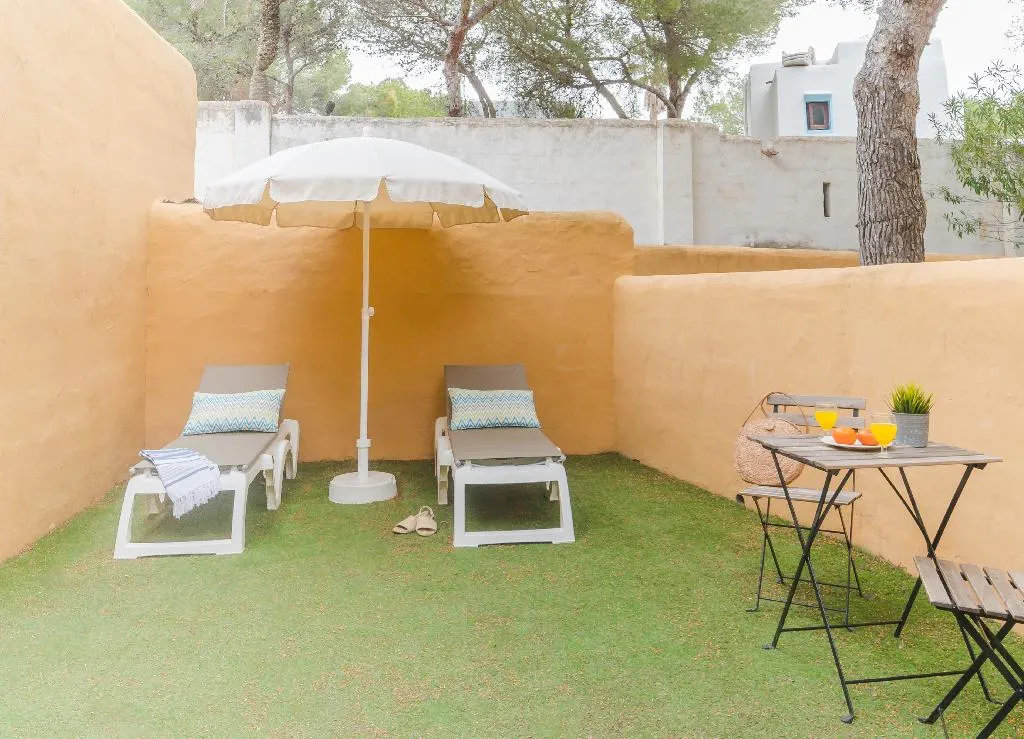 Room, FERGUS Style Punta Arabi, Ibiza