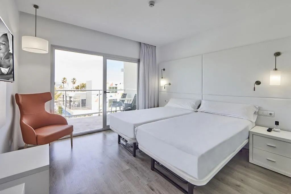 TWIN STANDARD Room, Astoria Playa, Majorca