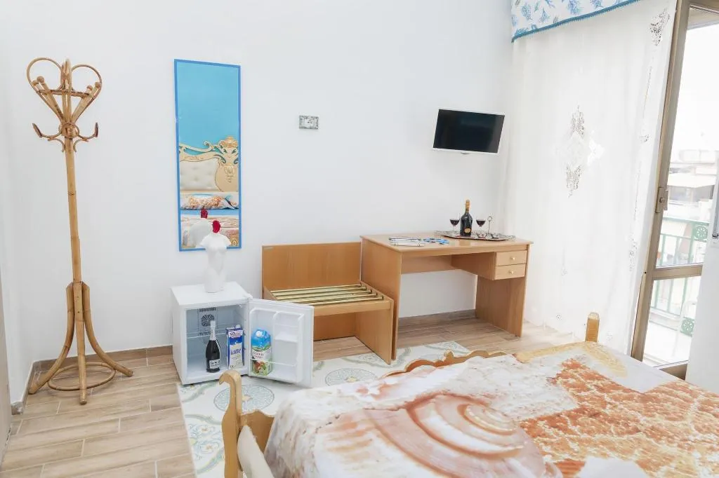 Room, Bed & Breakfast Santa Caterina, Naples