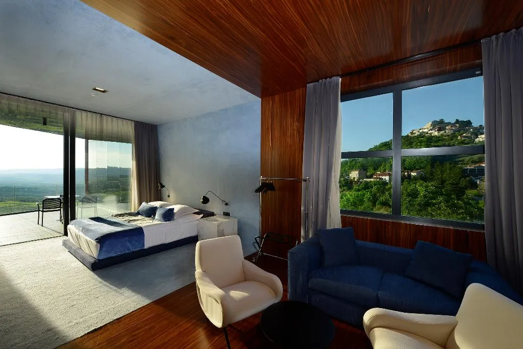 SUITE STANDARD Room, ROXANICH Winery and Design Hotel, Istria