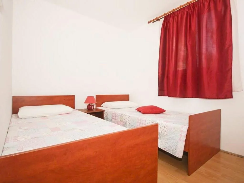 APARTMENT CAPACITY 6 Room, Apartments Katica, Dubrovnik