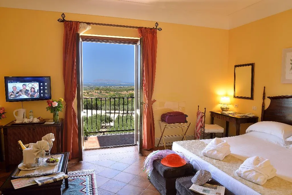 Double or Twin DELUXE Room, Baglio Oneto dei Principi di San Lorenzo, Palermo
