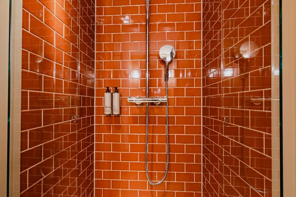 Double or Twin INNER Room, Hotel Mercier, Amsterdam