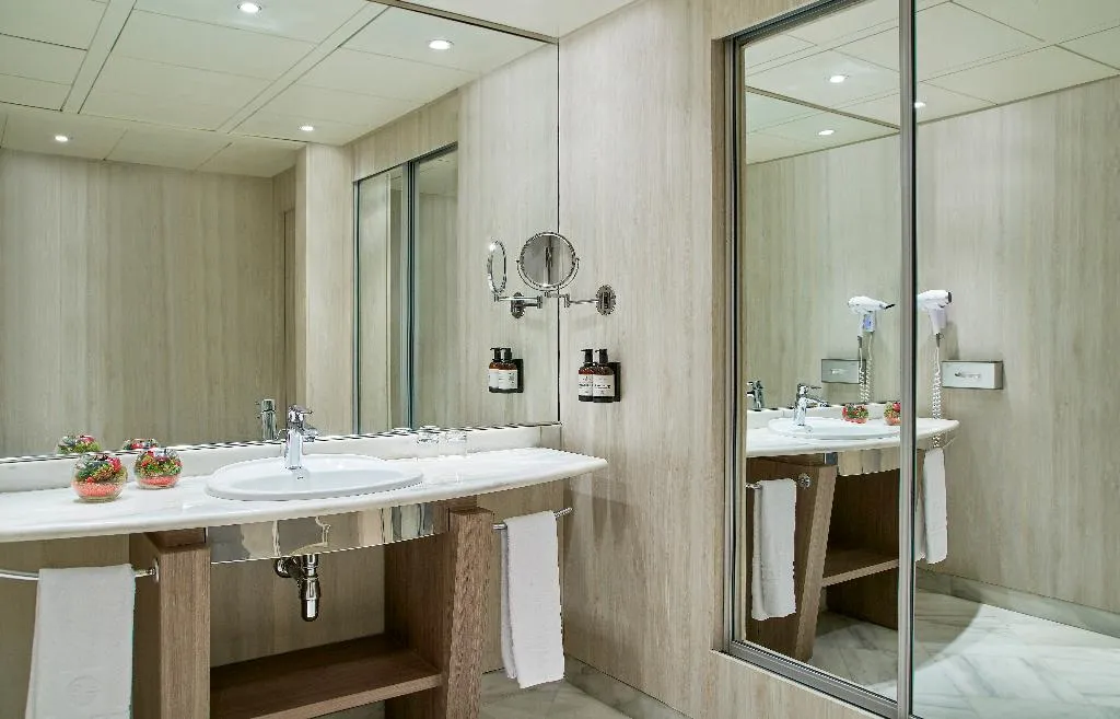 QUADRUPLE STANDARD Room, NH Collection Barcelona Podium, Barcelona