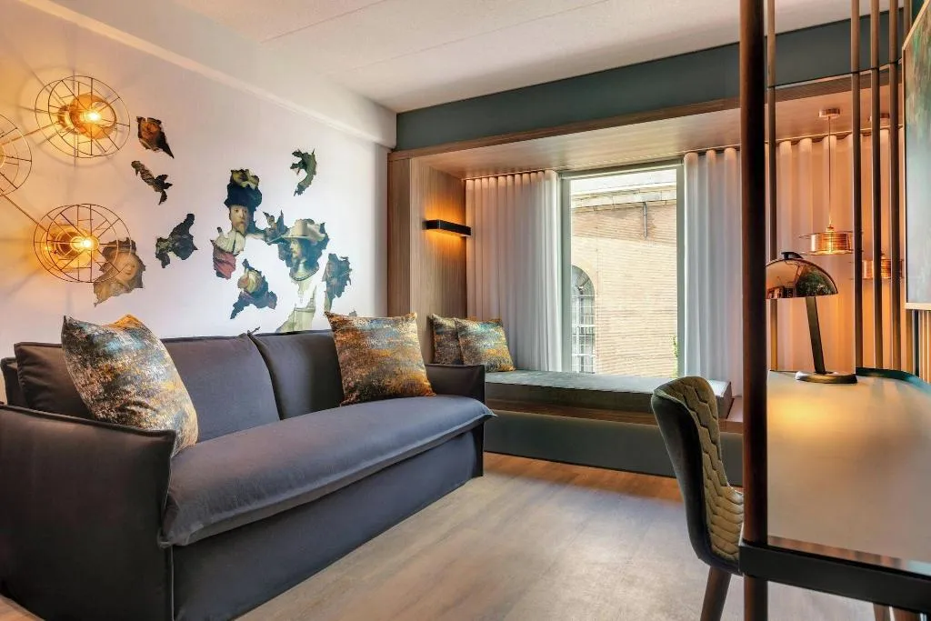 FAMILY ROOM WITH DOUBLE BED Room, Renaissance Amsterdam Hotel, Amsterdam
