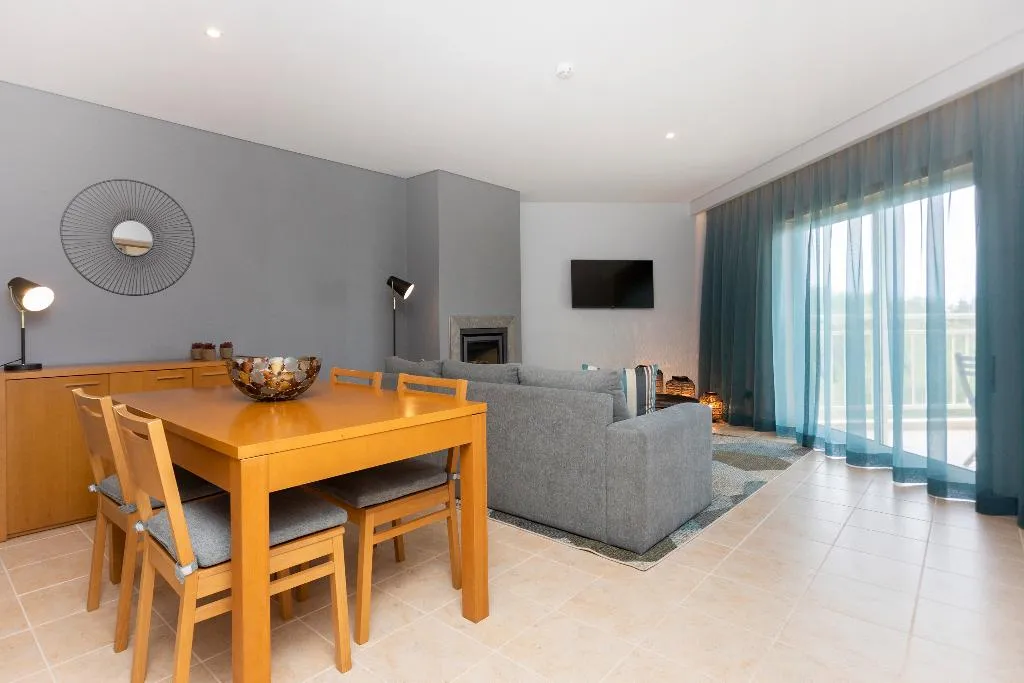 APARTMENT TWO BEDROOMS Room, Placid Village, Algarve