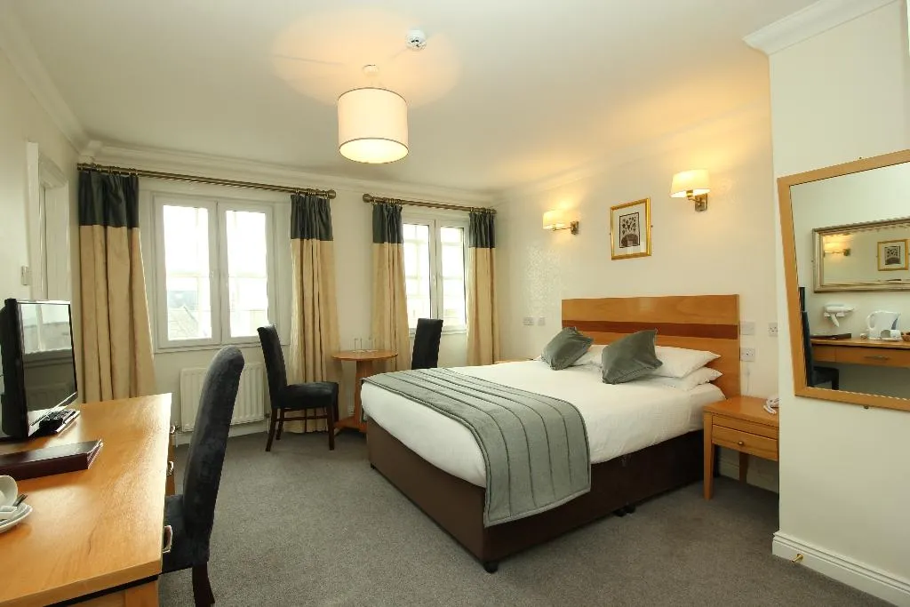 Room, Castle Hotel, Dublin