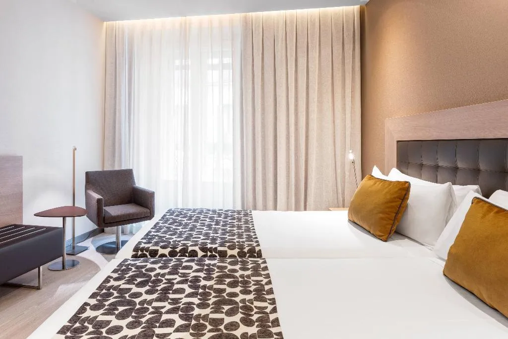 DOUBLE SINGLE USE WITH VIEWS Room, Catalonia Plaza Mayor, Madrid