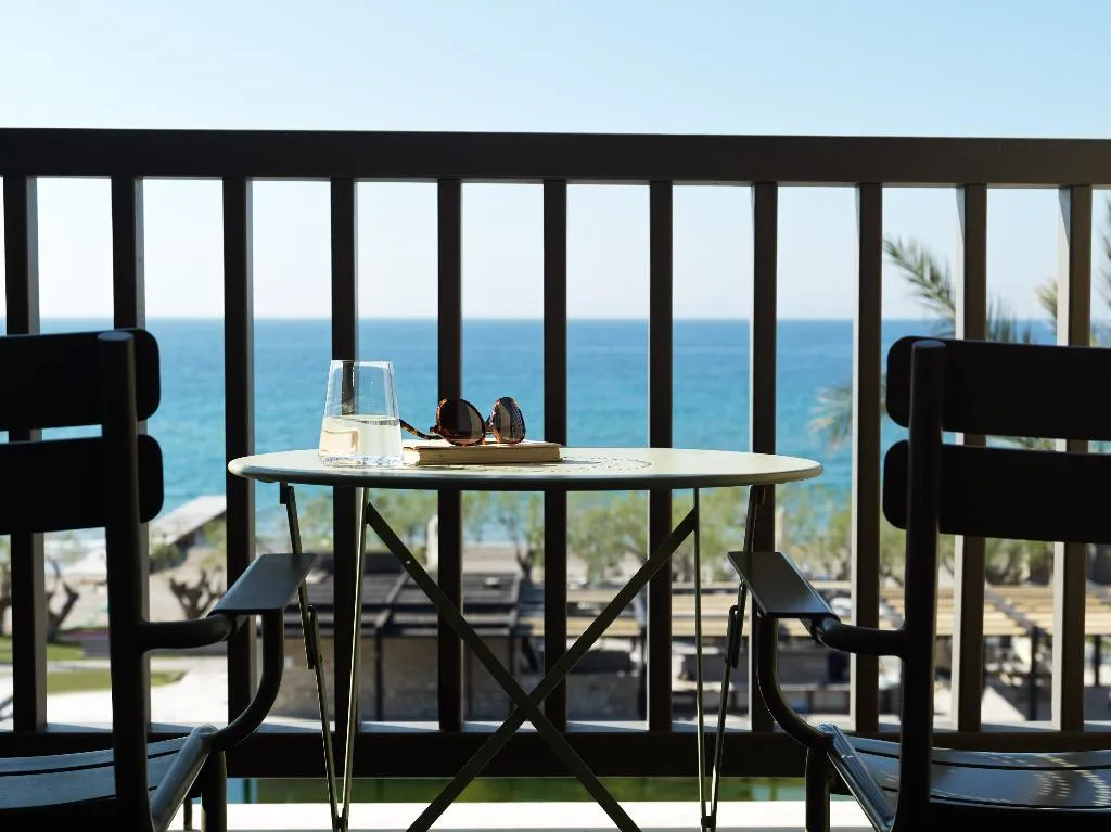SUITE DELUXE SEA VIEW Room, Doryssa seaside resort, Samos