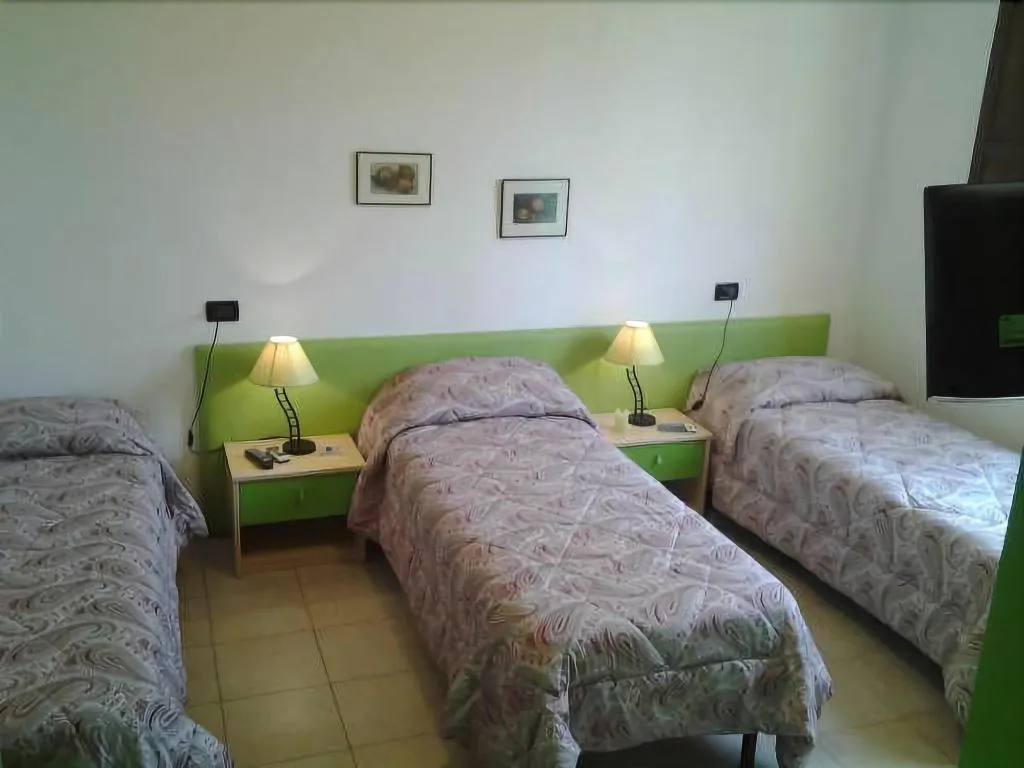 Room, Residence Panarea, Palermo