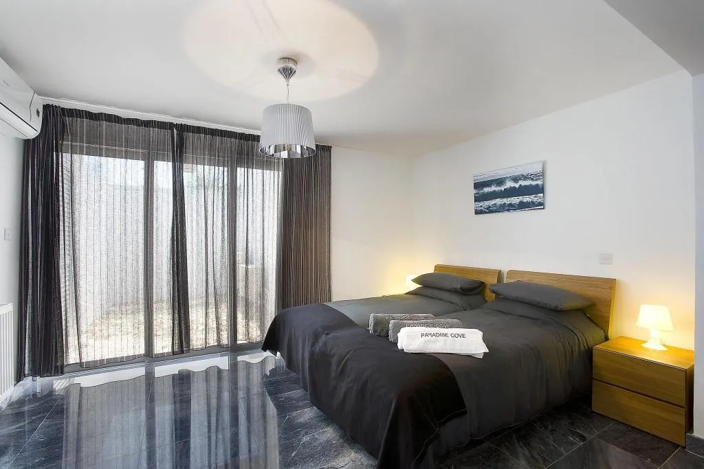 Room, Paradise Cove Luxurious Beach Villas, Cyprus