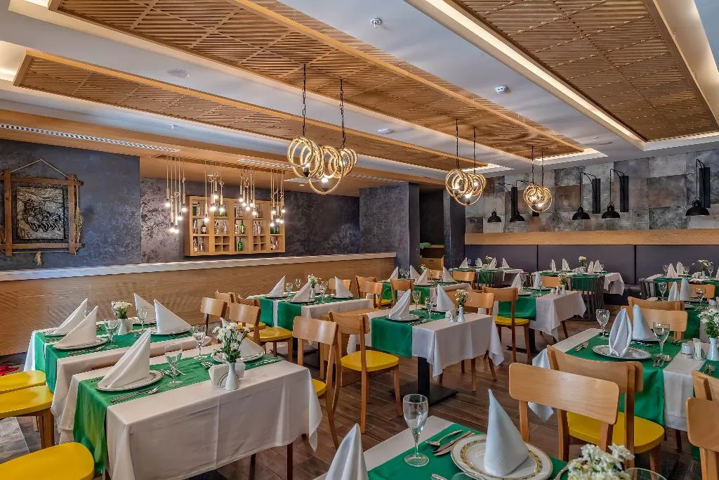 Restaurant, Kirman Sidera Luxury & Spa, Antalya