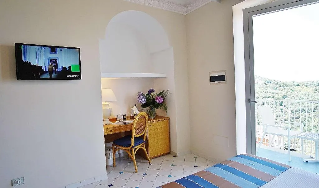 Room, Grand Hotel Aminta, Naples