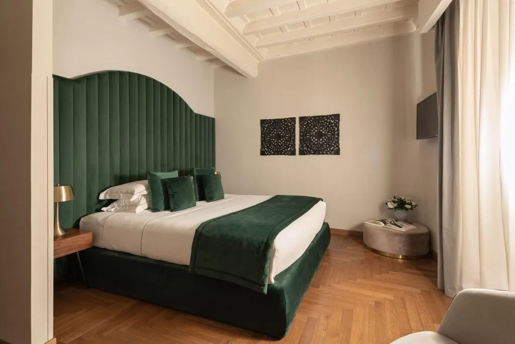 Room, Antico Albergo del Sole al Pantheon, Rome