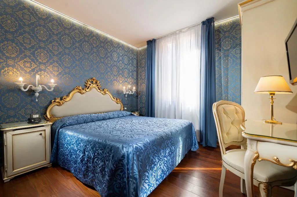 Double or Twin STANDARD Room, Hotel Santa Marina, Venice