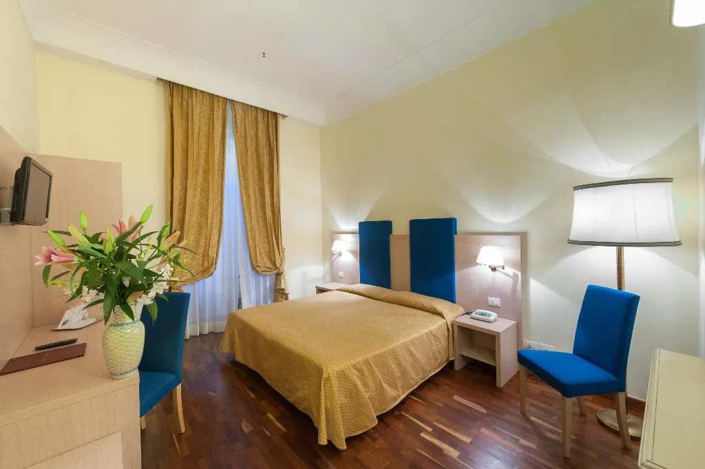 DOUBLE STANDARD Room, Medici, Rome