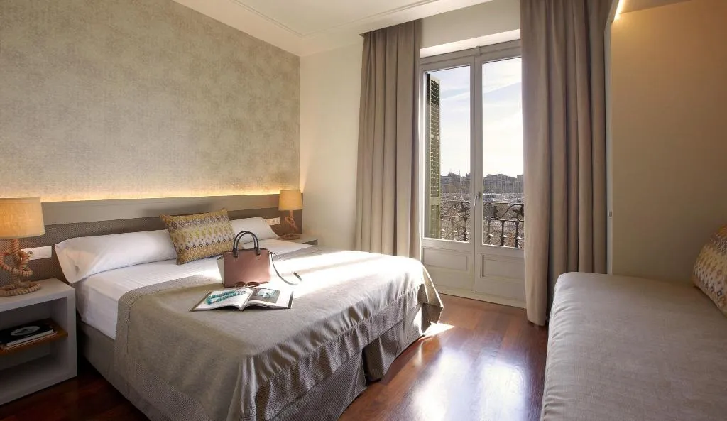 TWIN DELUXE Room, Duquesa Suites, Barcelona