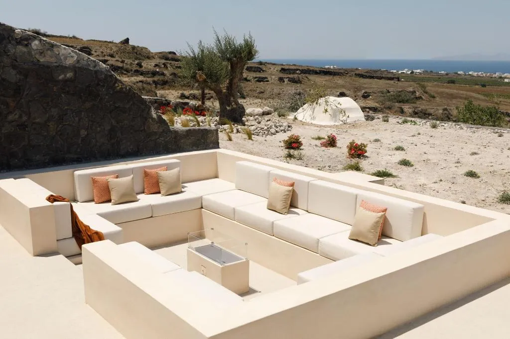 Room, Elysian Retreat, Santorini