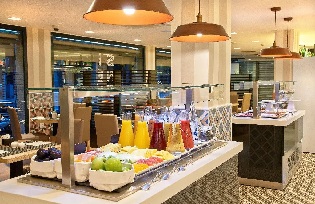 Restaurant, NH Barcelona Les Corts, Barcelona