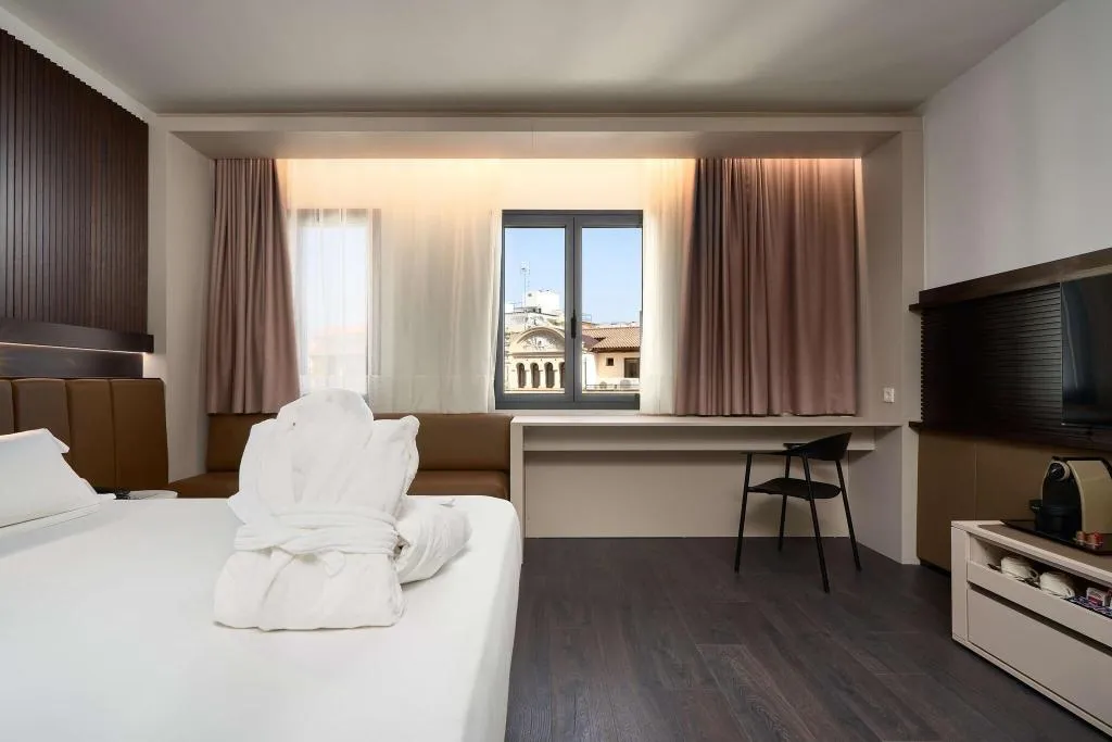 TWIN PREMIUM Room, Becquer, Seville
