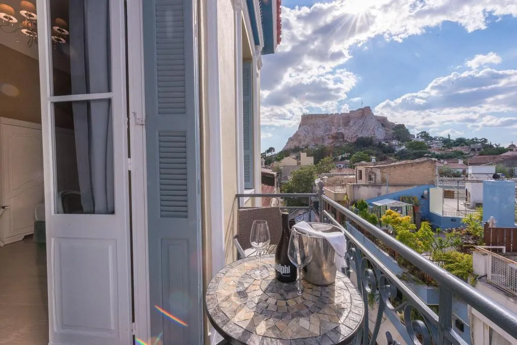 SUITE DELUXE WITH VIEWS Room, Palladian Home, Athens