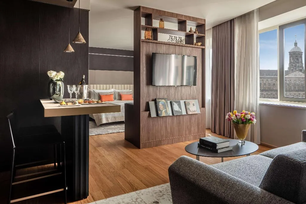 Room, Anantara Grand Hotel Krasnapolsky Amsterdam, Amsterdam