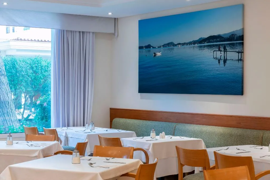 Restaurant, HM Mar Blau, Majorca
