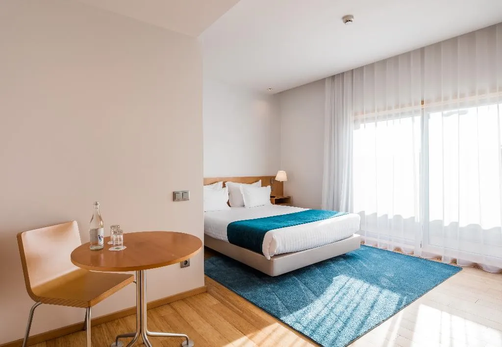DOUBLE STANDARD Room, AP Aeroporto Porto, Porto