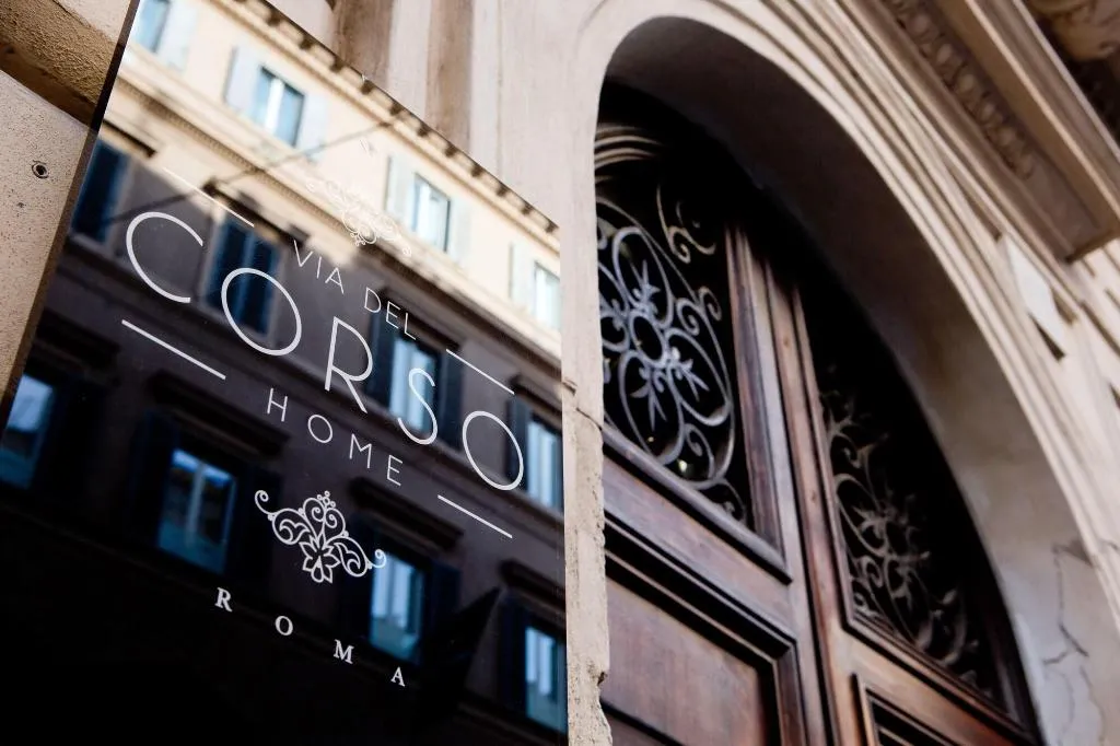 General view, Via Del Corso Home, Rome