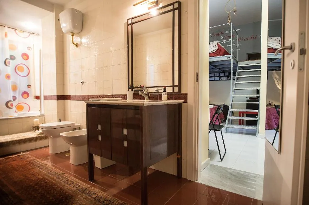 Room, B&B Cuore di Napoli, Naples