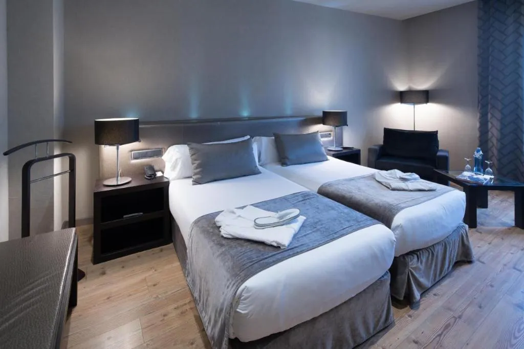 Room, Catalonia Portal De L'Angel Hotel, Barcelona