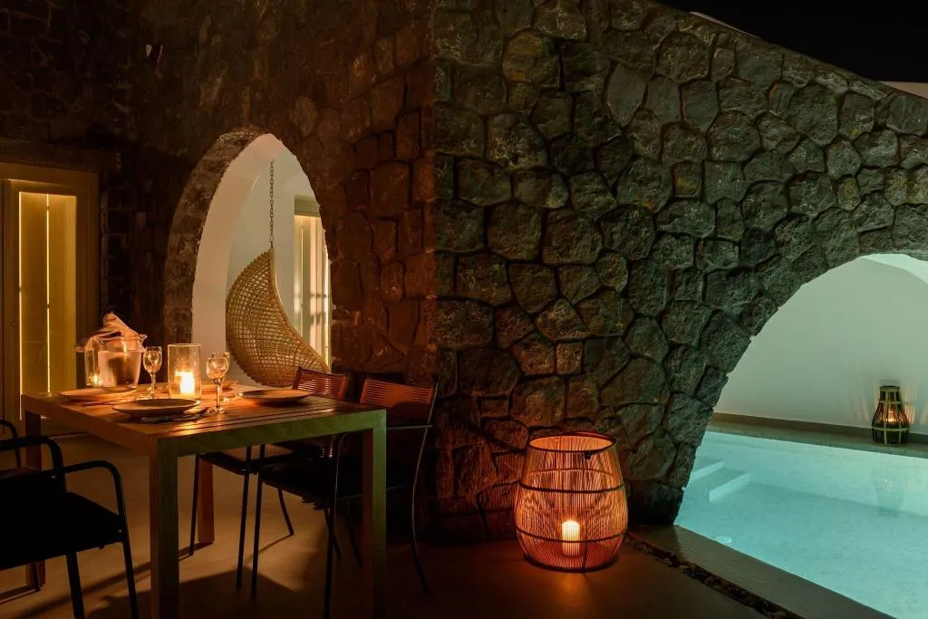 Terrace, Este Luxury Suites, Santorini