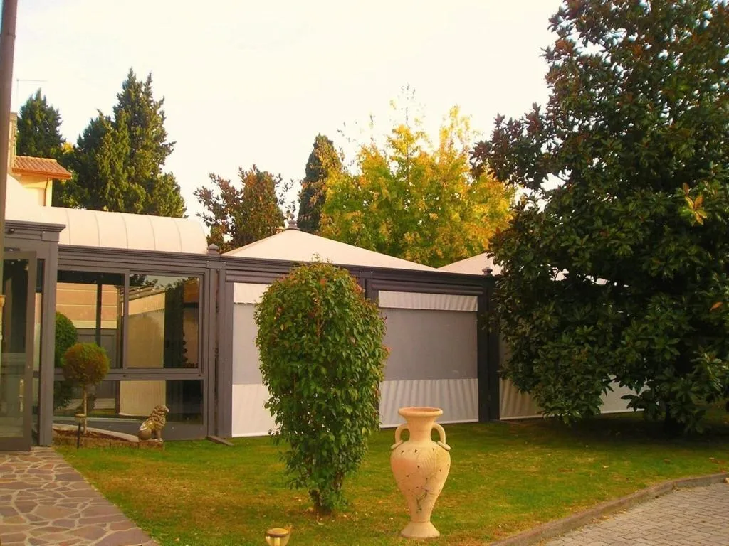 General view, Park Hotel Villa Leon d'Oro, Venice