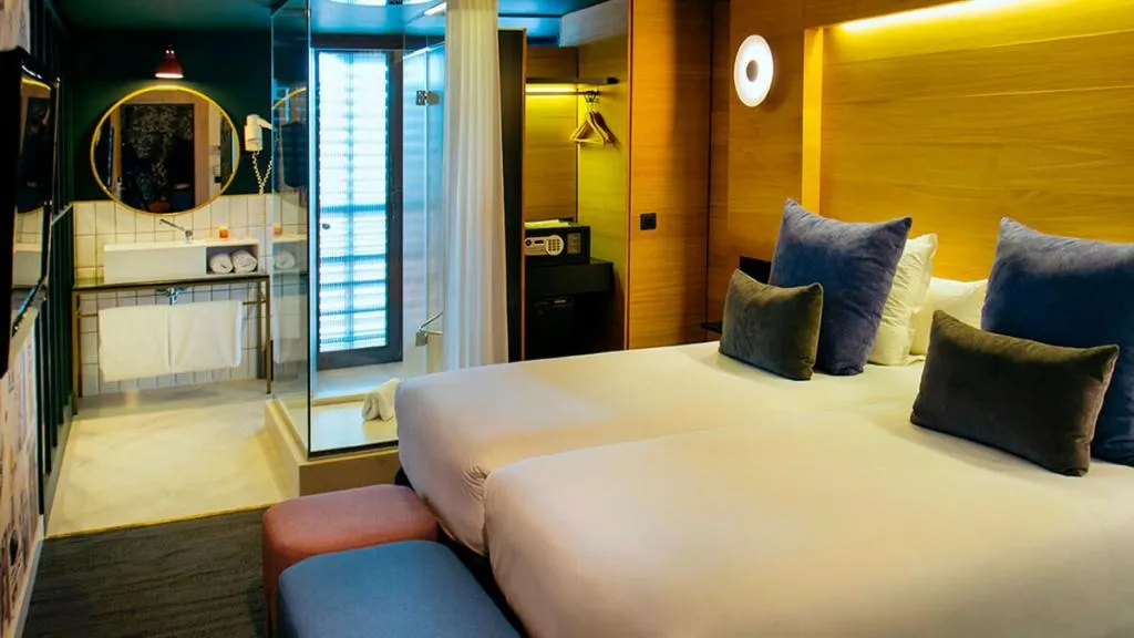 DOUBLE DELUXE PREMIUM Room, Mirador de Chamartin, Madrid