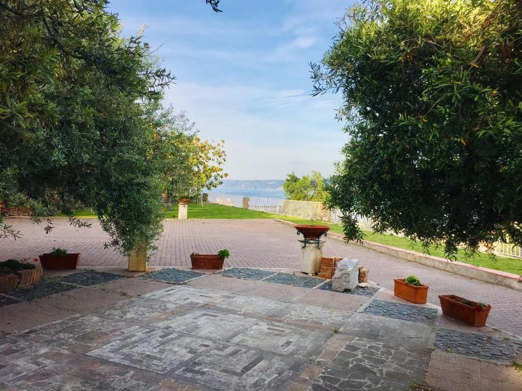 Terrace, Scilla e Cariddi Bed&Breakfast, Catania