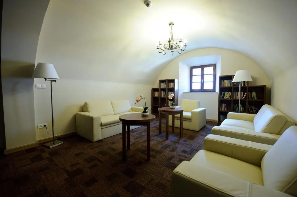 Sports and Entertainment, Hotel Swietego Norberta, Krakow