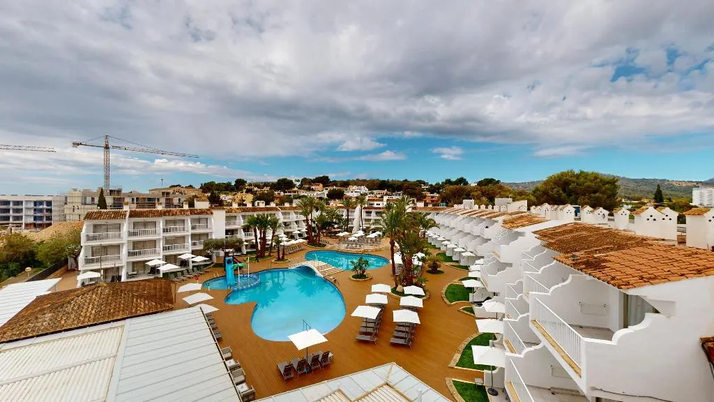 Room, Playas Cas Saboners, Majorca